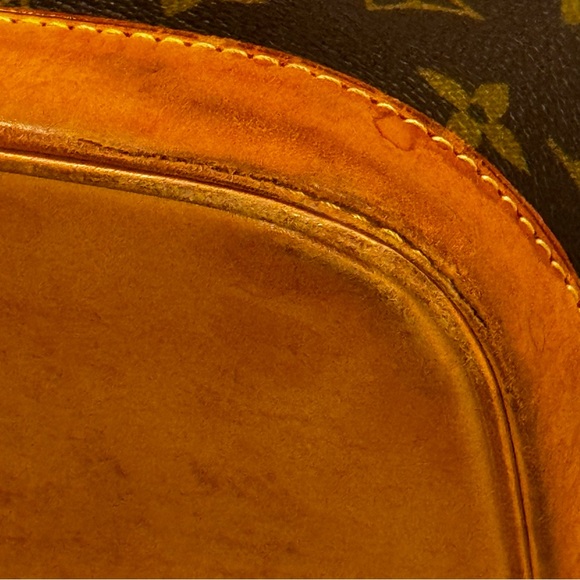 LOUIS VUITTON authentic Monogram Canvas Alma PM handbag - Picture 10 of 16